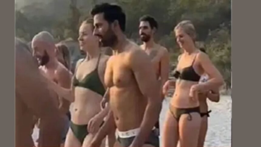 ganga-ghat-bikini-foreigners-video