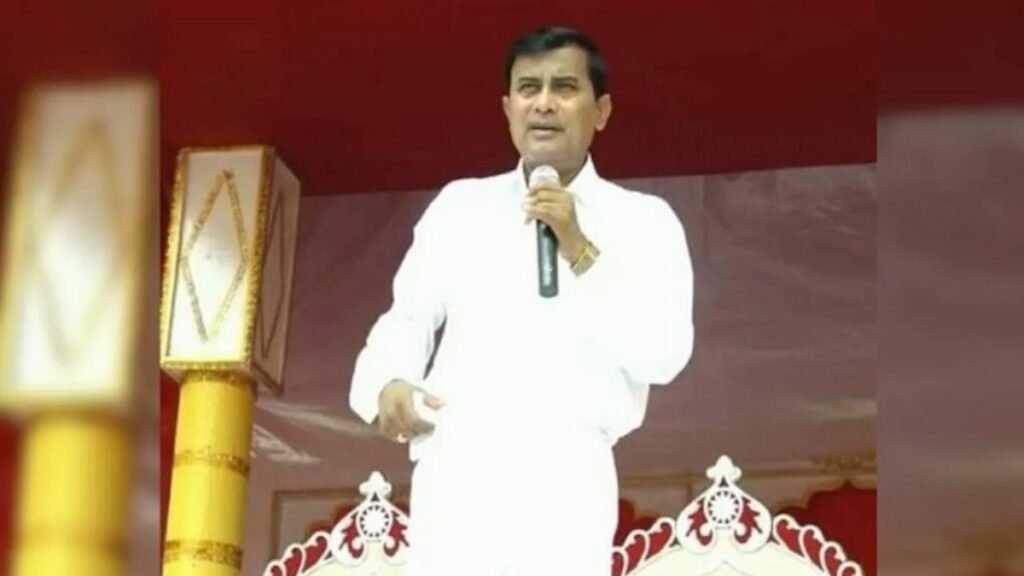 Hathras News Shocking statement by Bhole Bhabha attendant