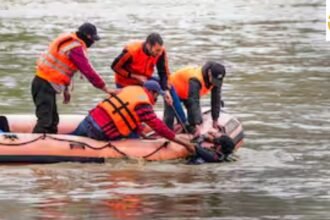 उमानाथ घाट हादसा गंगा नदी में