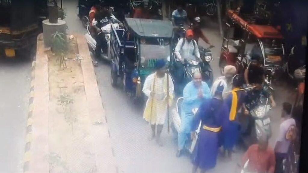 _पंजाब में निहंगों द्वारा शिवसेना नेता पर तलवारों से हमला