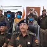 बगहा में गंडक नदी से निकले (6)