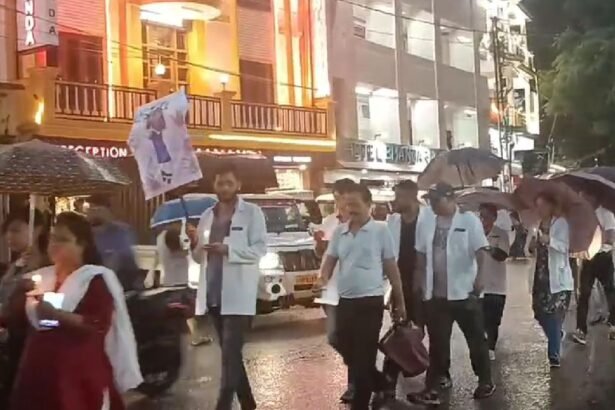 उत्तरकाशी: स्वास्थ्य विभाग के कर्मचारियों ने कोलकाता