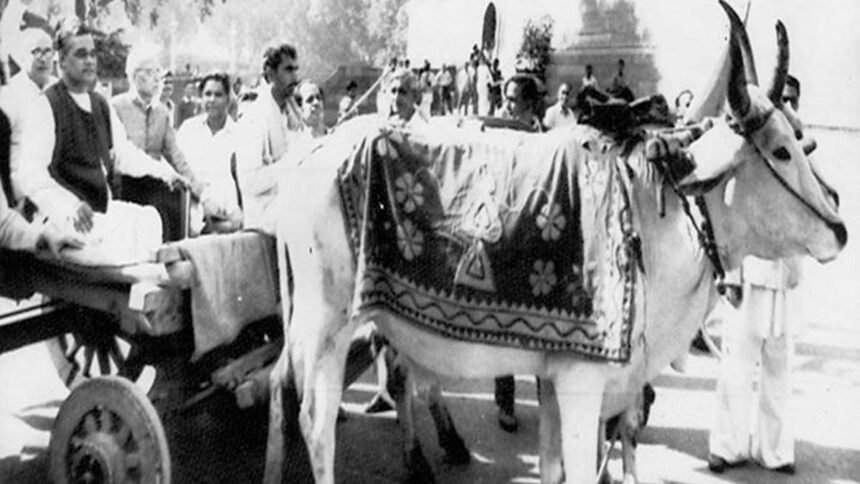 Atal Bihari Vajpayee-reached-Parliament-by-bull-cart