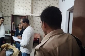 Jaunpur: जिला सूचना अधिकारी के आवास से लाखों के जेवरात चोरी