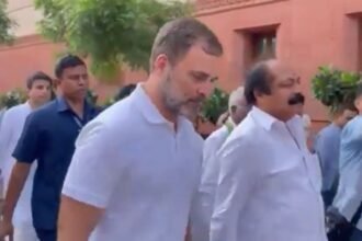 Rahul Gandhi meeting with fishermen