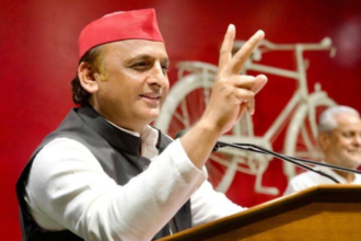 अखिलेश यादव