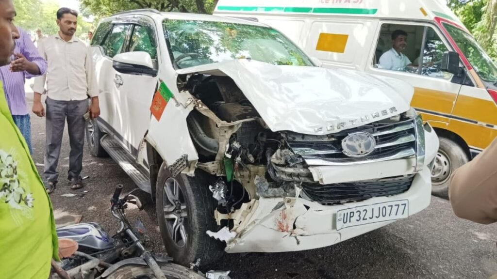 unnao-sakshee-maharaj-osd-amitash-singh-nandu-accident