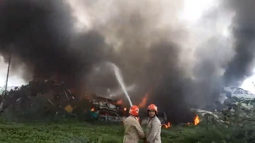 "delhi-wazirabad-police-station-warehouse-fire"