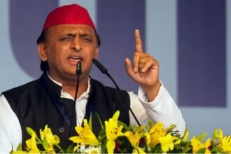 UP News: सपा का चुनाव आयोग को पत्र,