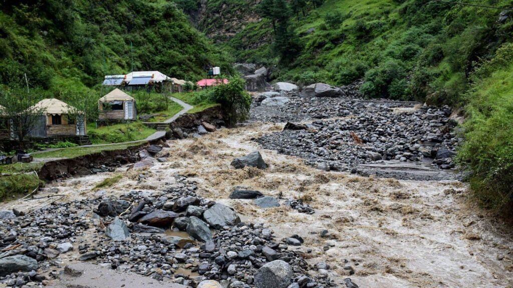 cloudburst-himachal