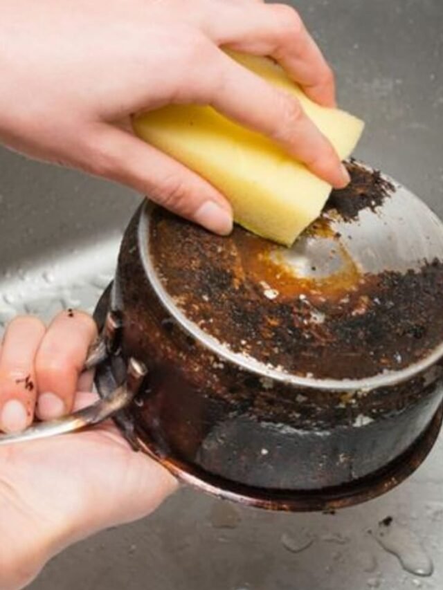How To Clean Burnt Utensils in hindi