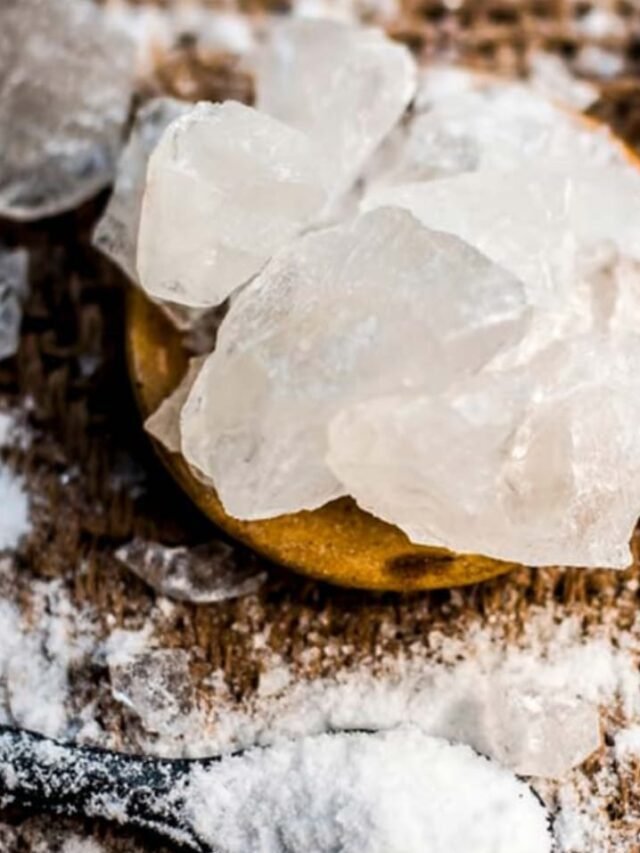 benefits of fitkari in hindi