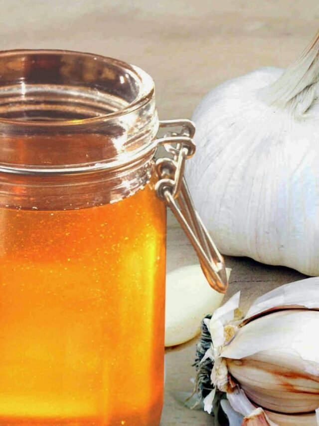 Health Benefits Of eating Honey And Garlic
