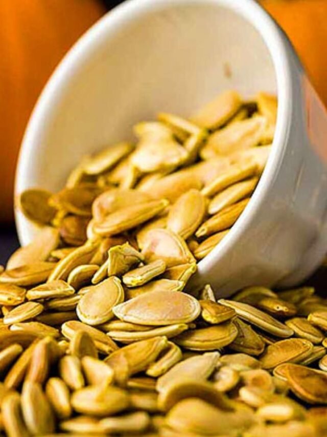 Benefits of Pumpkin Seeds in Hindi