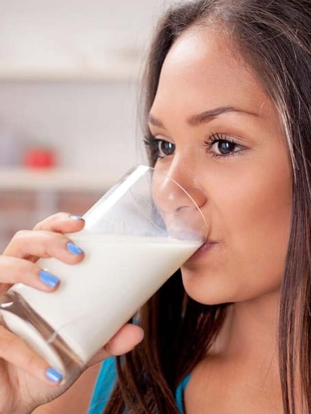 benefits-of-drinking-milk-at-night
