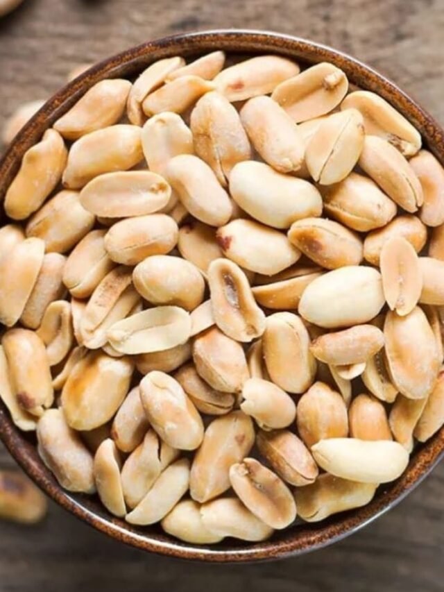 benefits-eating-soaked peanuts-daily
