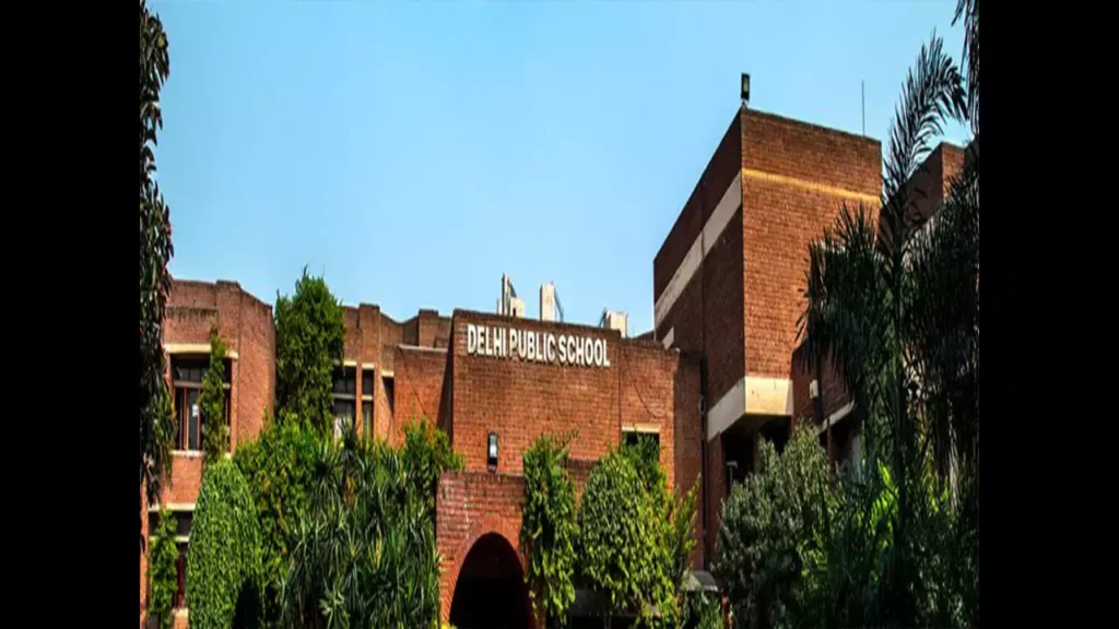 DPS Noida not allow Non veg food