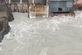 Badrinath Dham में डॉक्टर बलराज सेठी और पिता का दुखद हादसा, गाबर कंपनी की गतिविधियों पर जांच जारी