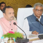 Bareilly: बिजली और सड़कों की खराब हालत पर उठे सवाल