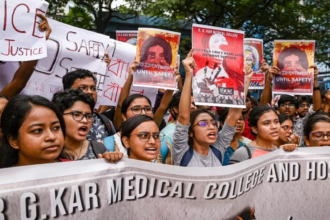 Bengal में डॉक्टरों ने हड़ताल समाप्त की, शनिवार से आवश्यक सेवाएं फिर शुरू होंगी