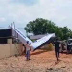 Bihar: CM नीतीश कुमार बाल-बाल बचे, स्वागत गेट गिरा