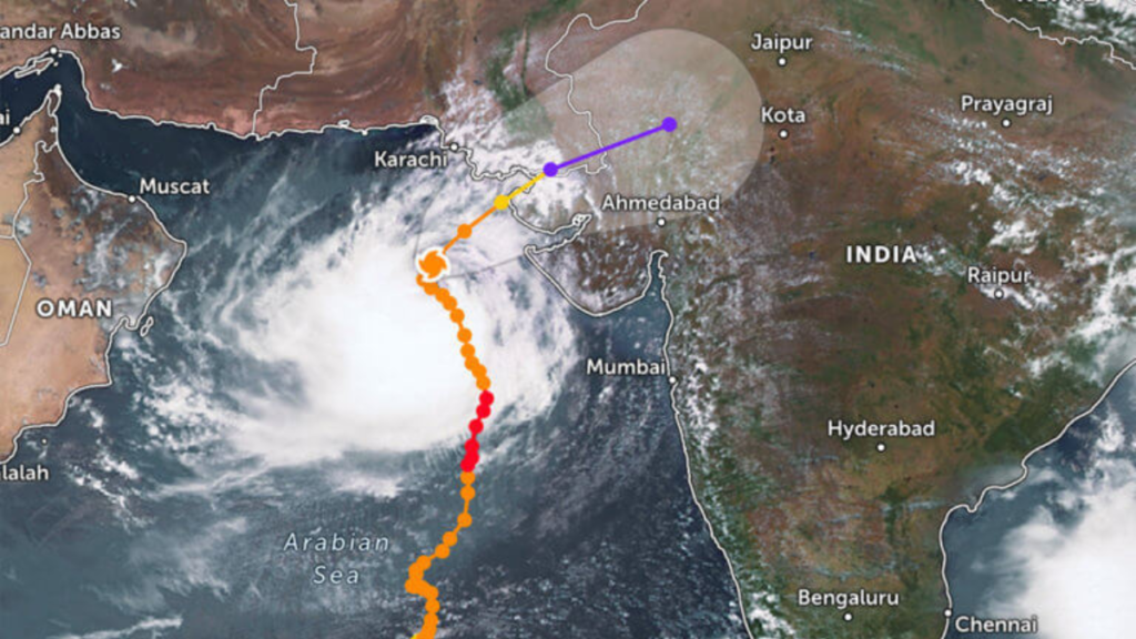 Cyclone Yagi Impact: साढ़े 350 किमी प्रति घंटे की रफ्तार से आए तूफान