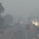 Delhi में प्रदूषण से निपटने के लिए फिर लागू होगा ऑड-ईवन नियम, पटाखों पर प्रतिबंध और WFH की सलाह