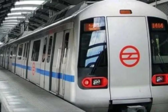 Delhi मेट्रो में QR टिकट से करें कई यात्राएं