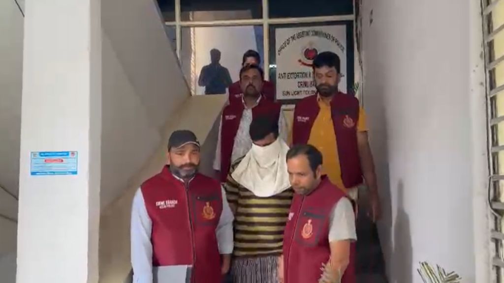 Delhi: शादी का झांसा देकर 50 से अधिक महिलाओं से ठगी, जज भी बना शिकार