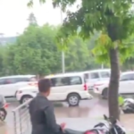 Greater Noida में योगी आदित्यनाथ का काफिला ट्रैफिक जाम में फंसा