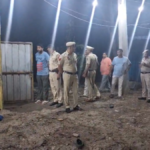 Haryana: रोहतक में गैंगवार, शराब ठेके पर 5 लोगों पर अंधाधुंध फायरिंग, 3 की मौत 4 Haryana: रोहतक में गैंगवार, शराब ठेके पर 5 लोगों पर अंधाधुंध फायरिंग, 3 की मौत