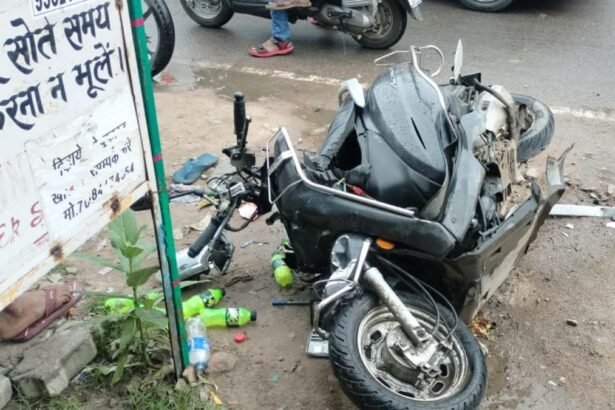 Kanpur: i20 की टक्कर से स्कूटी सवार की मौत, एक घायल