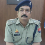 Kanpur: साउथ ज़ोन में तीन जगहों पर चेन स्नेचिंग की घटनाएं, जांच के लिए 10 टीमें बनाई गईं 3 Kanpur: साउथ ज़ोन में तीन जगहों पर चेन स्नेचिंग की घटनाएं