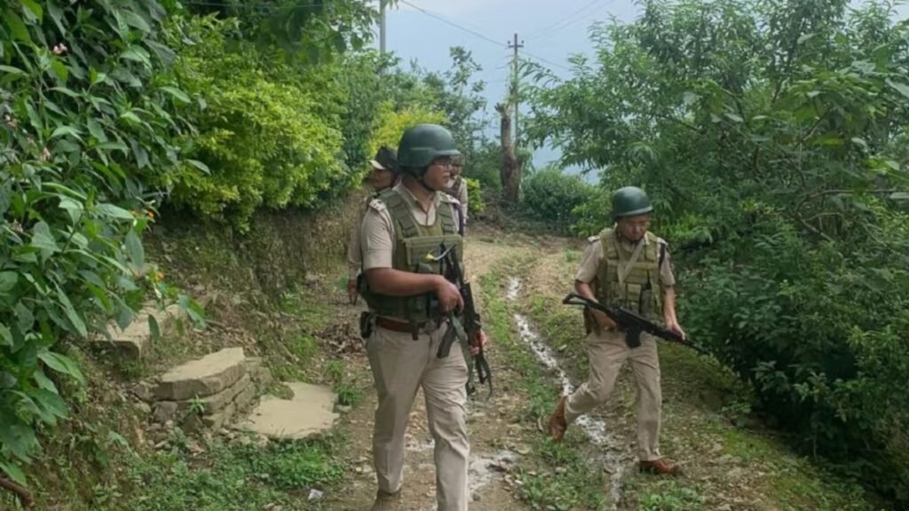 Manipur जिरीबाम में ताजा हिंसा में 5 की मौत, उग्रवादियों की गोलीबारी और आगजनी की घटनाएं