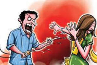 Mumbai: मालवणी में एसिड अटैक, पति ने विरोध करने पर पत्नी पर हमला किया