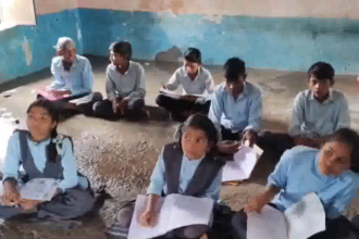 Rajasthan: 'शिक्षा पर संकट' जर्जर स्कूल भवन और बारिश में डूबे
