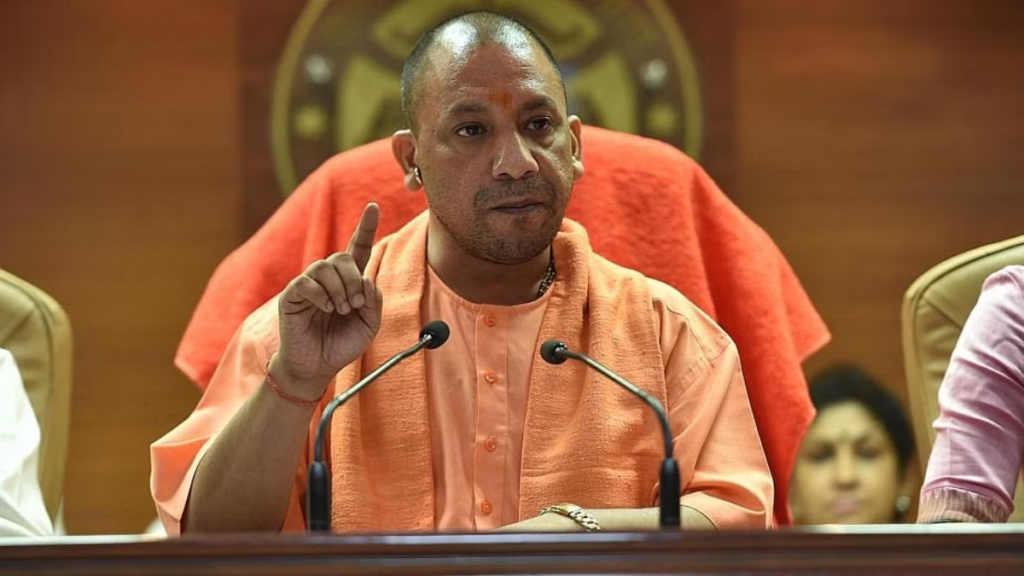 UP Government का सख्त आदेश, संपत्ति विवरण न देने वाले कर्मचारियों की सैलरी रुकेगी