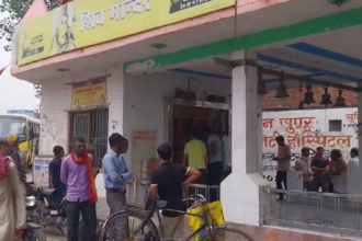 UP: जौनपुर में पुलिस चौकी के राम जानकी मंदिर में राधे कृष्णा की मूर्ति