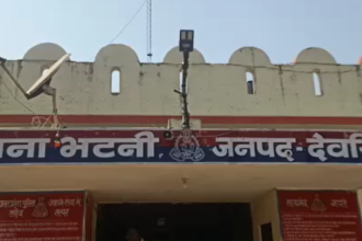 UP: 'देवरिया' बाइक सवारों ने स्कूल बस चालक को पीटा, वीडियो हुआ वायरल