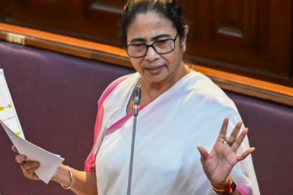 Kolkata Case: ममता बनर्जी की बर्खास्तगी की मांग करने वाले वकील को चंद्रचूड ने चेतावनी दी कोर्ट से बाहर निकाल दूंगा