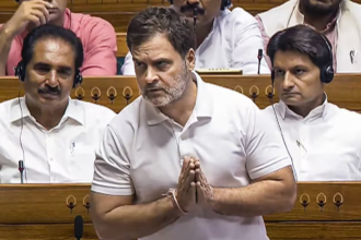 राहुल गांधी को आतंकवादी कहने पर कांग्रेस भड़की, बिट्टू