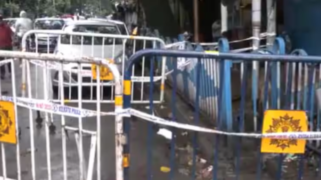 Kolkata: एसएन बनर्जी रोड पर विस्फोट, दो घायल, बम निरोधक दस्ते की तैनाती