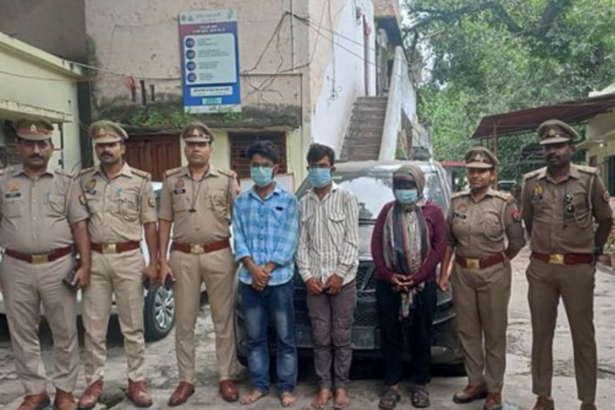 हनी ट्रैप के जरिए युवकों को अपने जाल फांसाकर महिला सहित तीन