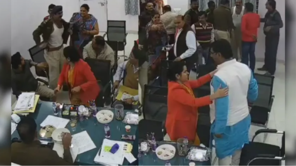 Madhya Pradesh: पार्षद की धमकी और ASI ने गुस्से में फाड़ दी अपनी वर्दी, गरमाया मामला