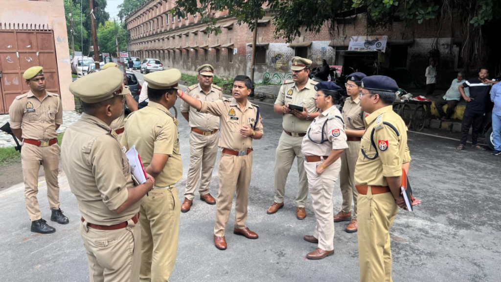 Kanpur में IND vs BAN टेस्ट मैच: डीसीपी ट्रैफिक ने किया निरीक्षण
