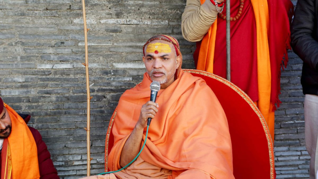 शंकराचार्य अविमुक्तेश्वरानंद ने PM Modi को लेकर बोल दिया कुछ ऐसा, जिससे मच गया बवाल