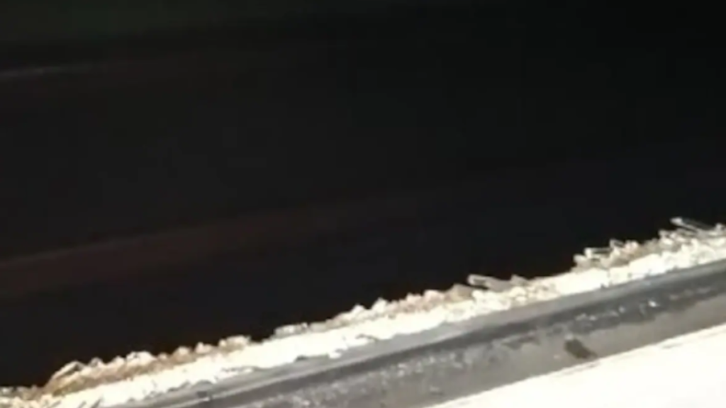 Bihar: समस्तीपुर में स्वतंत्रता सेनानी एक्सप्रेस पर हुआ पथराव, कई कोचों के शीशे टूटे, रेलवे ने शुरू की जांच