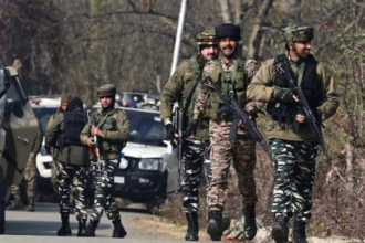 Kashmir के कुलगाम में मुठभेड़ में दो आतंकियों का हुआ सफाया, 5 सुरक्षाकर्मी हुए घायल