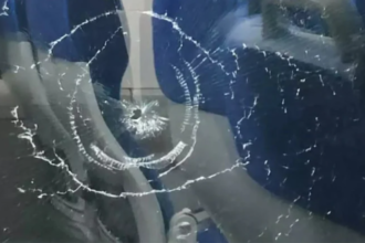 Chhattisgarh: एक महीने में दूसरी बार वंदे भारत ट्रेन पर हमला, कोच की खिड़की टूटी