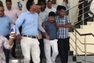 Kanpur: विजिलेंस टीम ने KDA के कर्मचारी को रिश्वत लेते रंगे हाथों पकड़ा